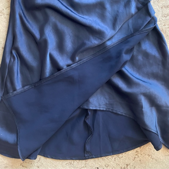 Saints + Secrets Blue Satin Long-sleeved Mini Dress Size Large - Picture 11 of 12